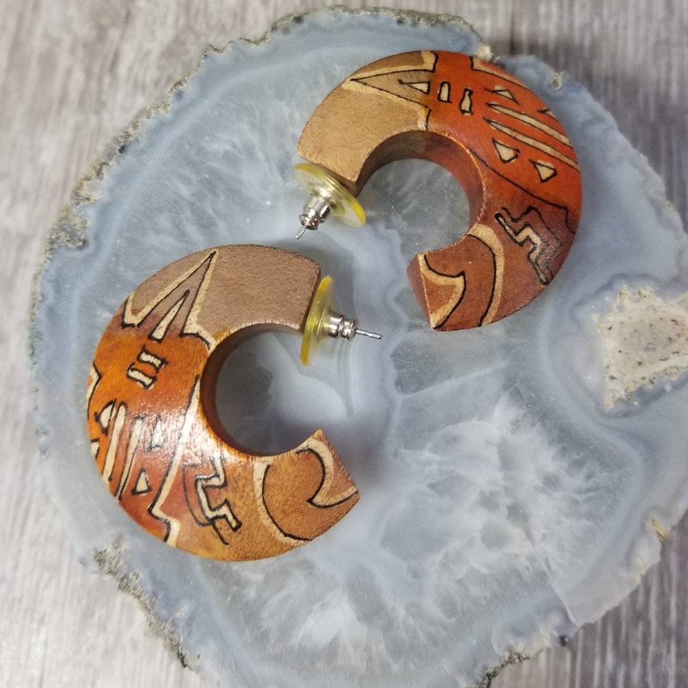 Vintage Wood Hoop Earrings - Picture 3 of 6